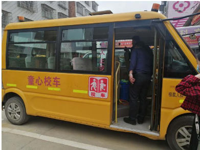 冷水灘區(qū)楊村甸鄉(xiāng):開學(xué)季開展校車安全檢查 冷水灘區(qū)楊村甸鄉(xiāng):開學(xué)季開展校車安全檢查