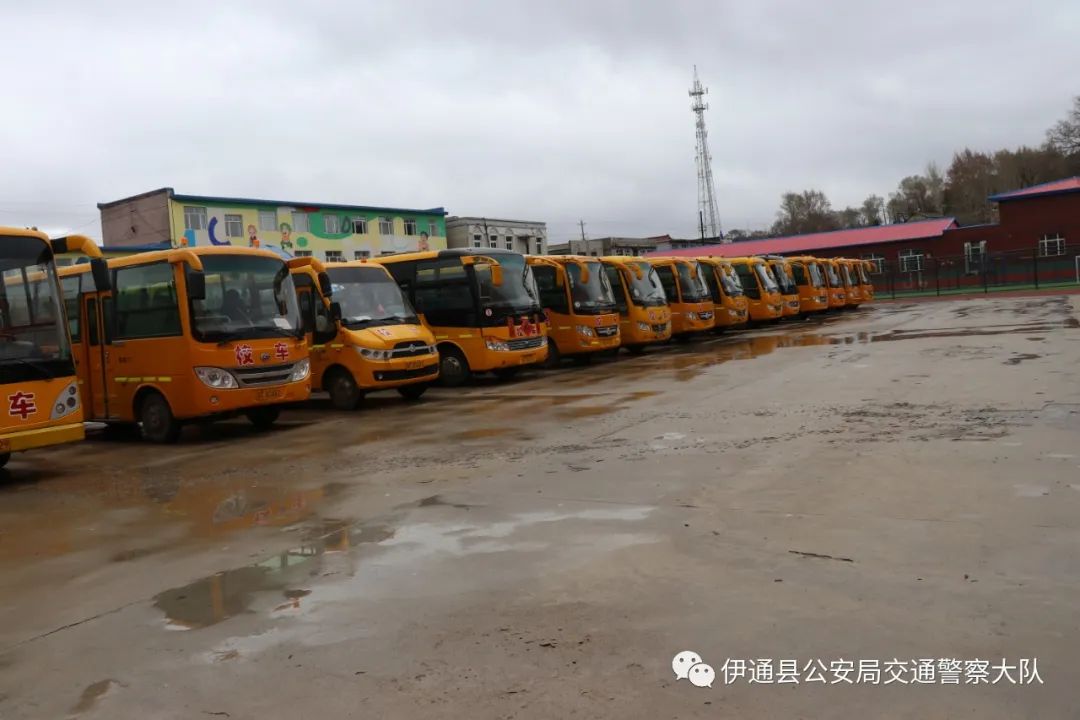 查安全、講案例，伊通交警為復學復課保駕護航