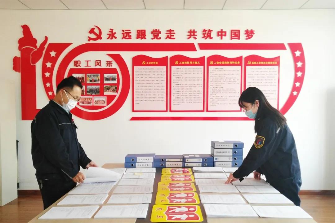 備戰(zhàn)開學(xué)!新東港校車開啟“硬核”防疫模式 備戰(zhàn)開學(xué)!新東港校車開啟“硬核”防疫模式