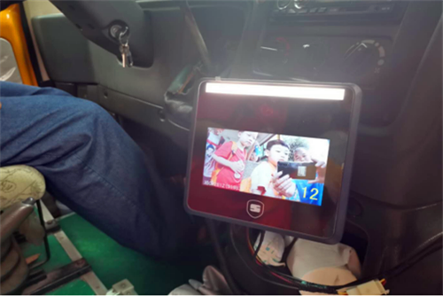 湖南省:上下車“刷臉”、防滯留系統……雨湖區校車安全管理“升級” 湖南省:上下車“刷臉”、防滯留系統……雨湖區校車安全管理“升級”
