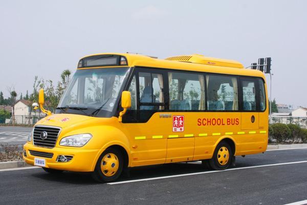 一車一碼！廣州市校車有了專屬“身份證” ，問題校車無處遁形