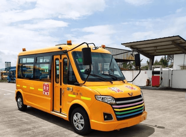 核載7人的校車坐了23名學生 淮南一駕駛員因危險駕駛被拘役 核載7人的校車坐了23名學生 淮南一駕駛員因危險駕駛被拘役