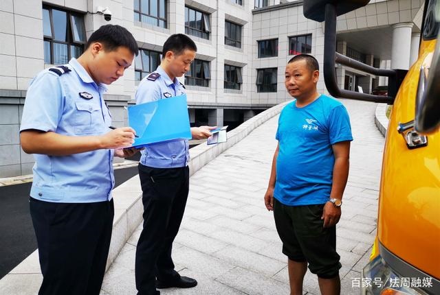 常德交警柳葉湖大隊：開學前校車安全大檢查筑牢學生出行平安路