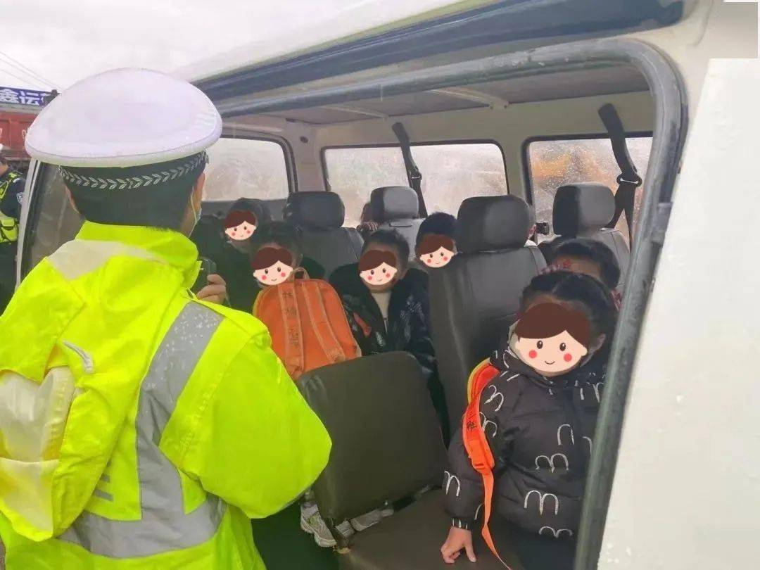 廣西賀州:自曝內幕!賀州校車司機良心發現,手寫致歉書在朋友圈瘋轉! 廣西賀州:自曝內幕!賀州校車司機良心發現,手寫致歉書在朋友圈瘋轉!