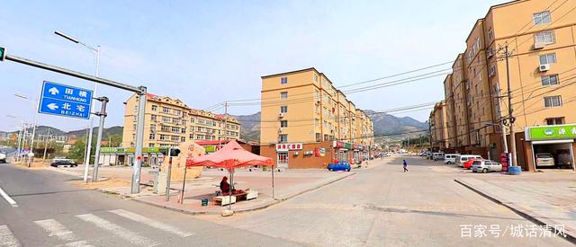 周哥莊社區到新小學校車問題,市民有話說,官方高度重視積極解決 周哥莊社區到新小學校車問題,市民有話說,官方高度重視積極解決