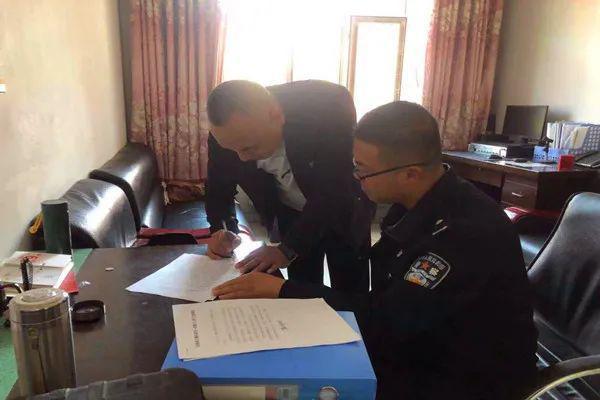 集寧交管大隊積極強化校車源頭安全檢查排除校園安全隱患/ 集寧交管大隊積極強化校車源頭安全檢查排除校園安全隱患