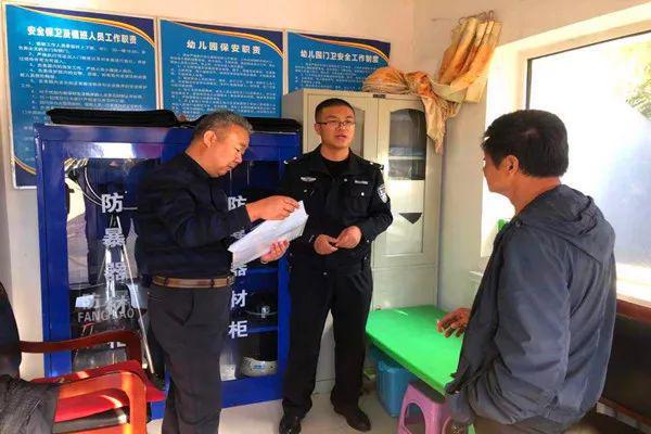 集寧交管大隊積極強化校車源頭安全檢查排除校園安全隱患/ 集寧交管大隊積極強化校車源頭安全檢查排除校園安全隱患