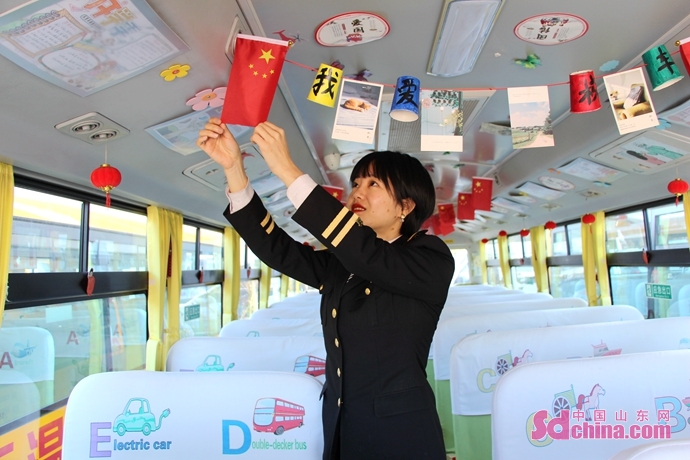 “首席校車(chē)照管員”徐麗：孩子們的“好老師”“大朋友”