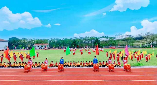 雙溪口鎮(zhèn)中學(xué)落實(shí)“雙減”工作,豐富課后服務(wù) 雙溪口鎮(zhèn)中學(xué)落實(shí)“雙減”工作,豐富課后服務(wù)