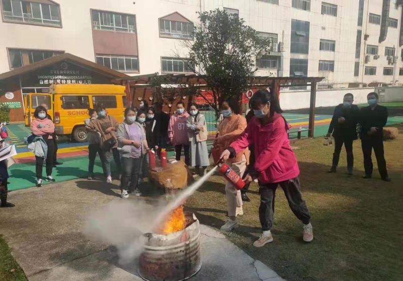 集中培訓(xùn)、應(yīng)急演練……湘潭高新區(qū)加強校車安全管理，護航上學(xué)路