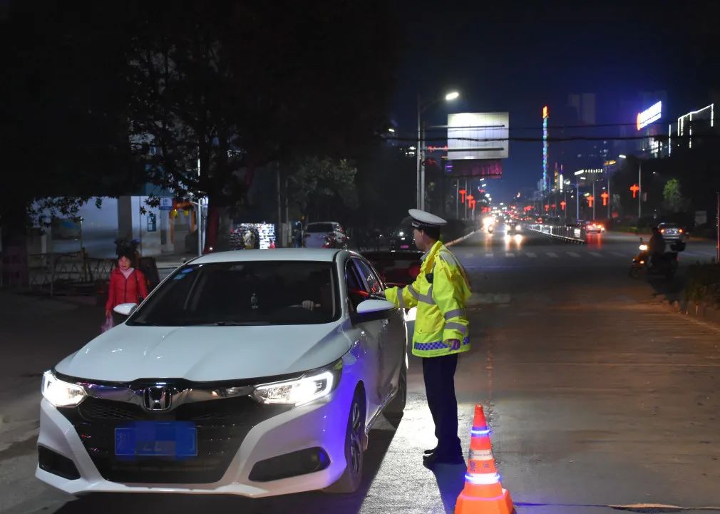 歲末年初道路交通安全“百日大會戰”持續升溫 圖片