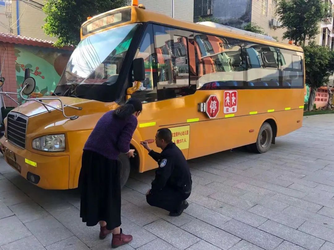 新豐公安四項舉措強(qiáng)化校車安全管理