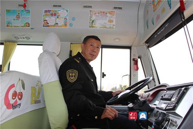 青島校車之星王光軍：承載信任 運送希望
