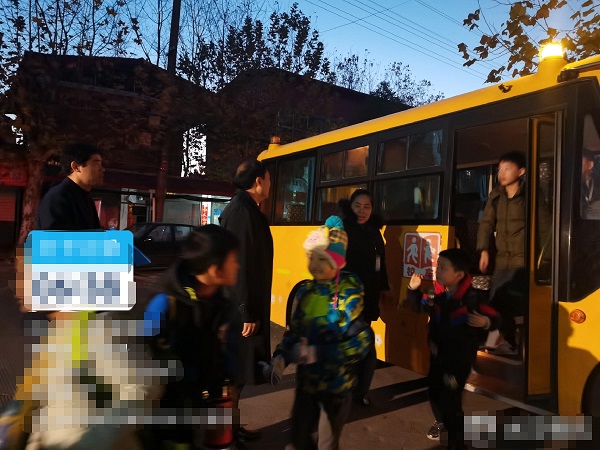 安鄉:“四個強化” 織密校車安全立體防護網 微信圖片編輯_20211206124448.jpg