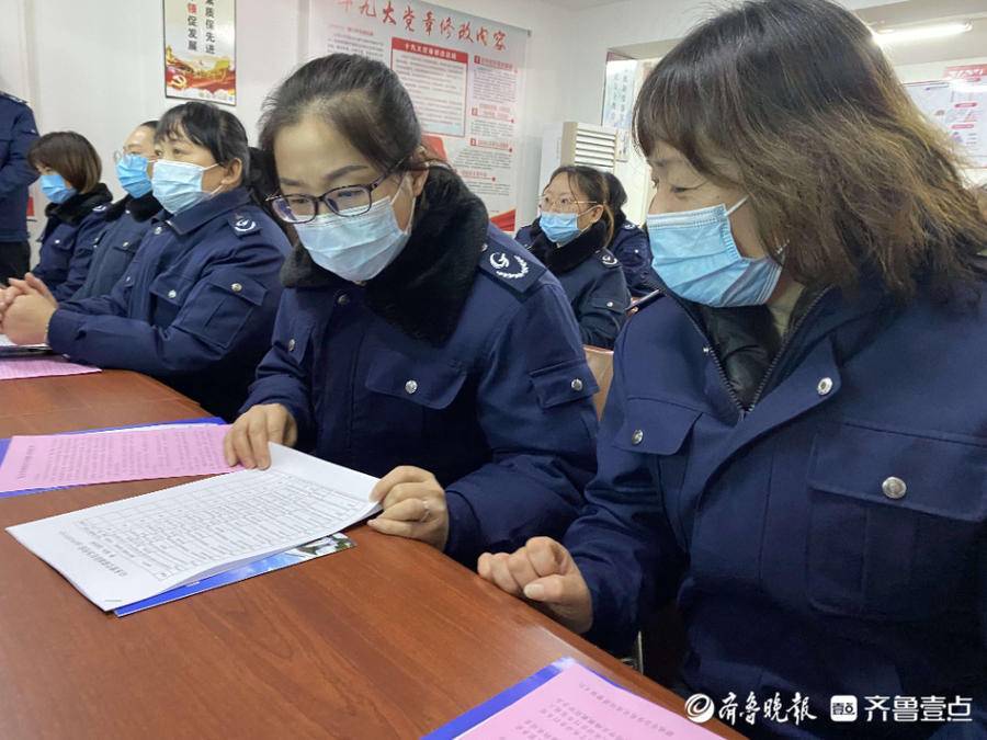 “追本溯源”保學生交通安全,聊城交警深入校車企業開展宣傳活動 “追本溯源”保學生交通安全,聊城交警深入校車企業開展宣傳活動