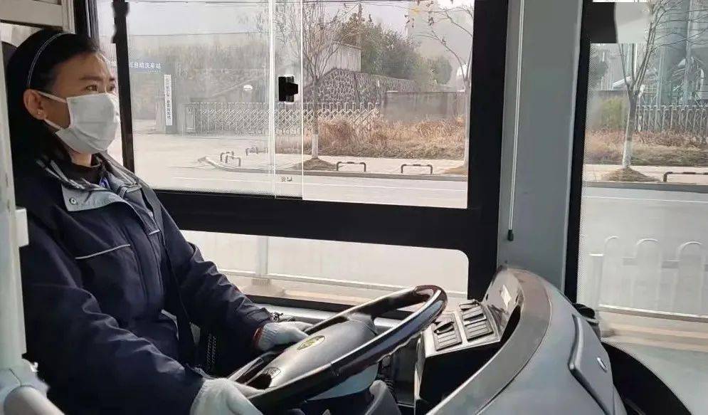 “校車媽媽“收到孩子們最深情的祝福