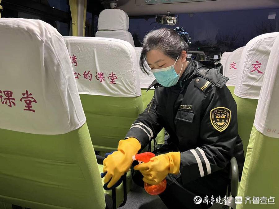 再添15條校車線路，新學期又有760余名學生坐上大鼻子
