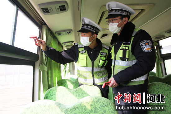 河北永年：校車“體檢”迎開學