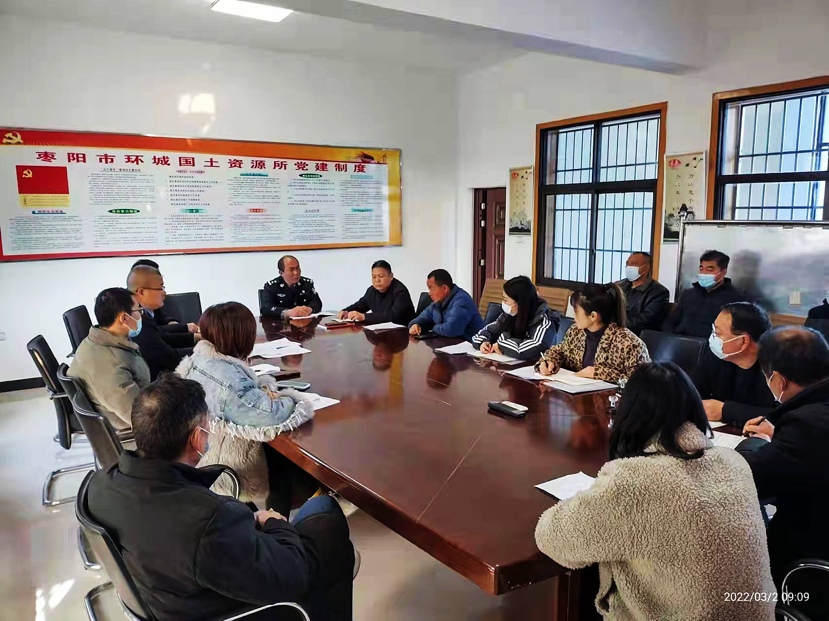 系好校車“安全帶”棗陽警方開展轄區校車安全培訓