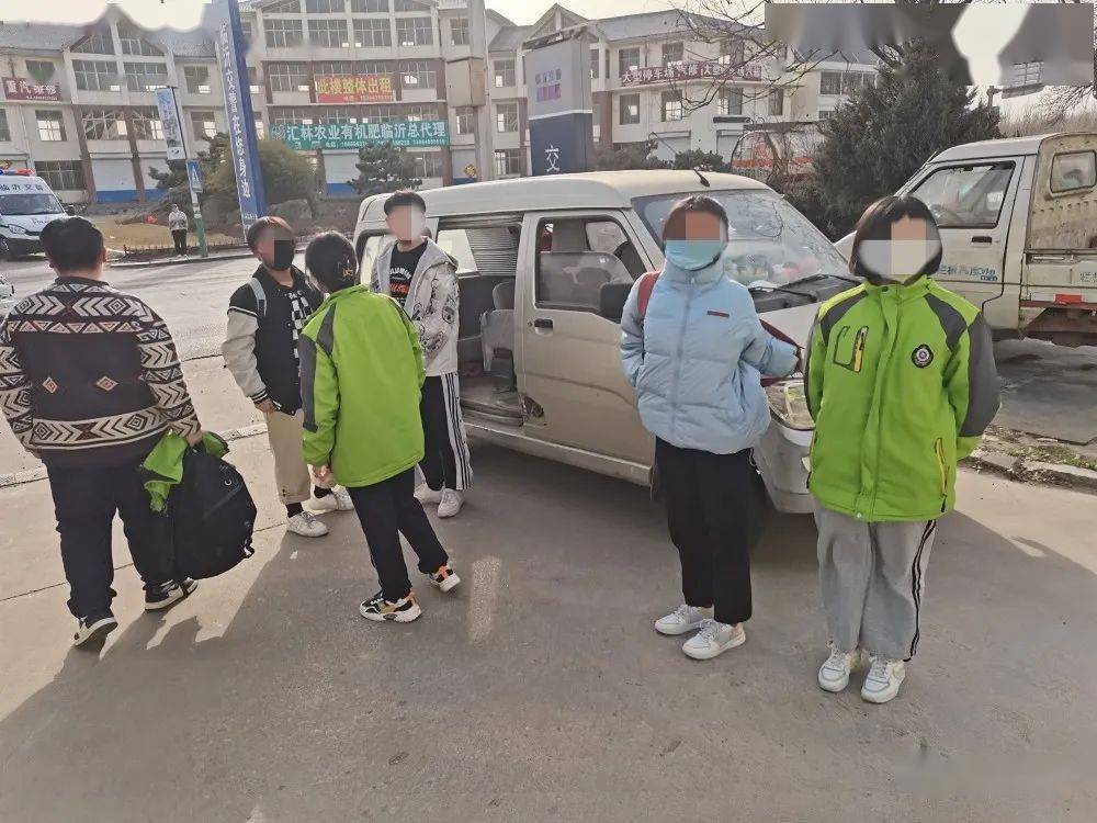 沂水這些“黑校車”拉載學生,被查! 沂水這些“黑校車”拉載學生,被查!