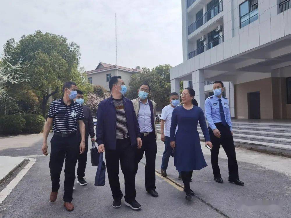 清遠粵運開展2022年春季校車安全教育講座及校車火災事故應急救援演練活動/ 清遠粵運開展2022年春季校車安全教育講座及校車火災事故應急救援演練活動