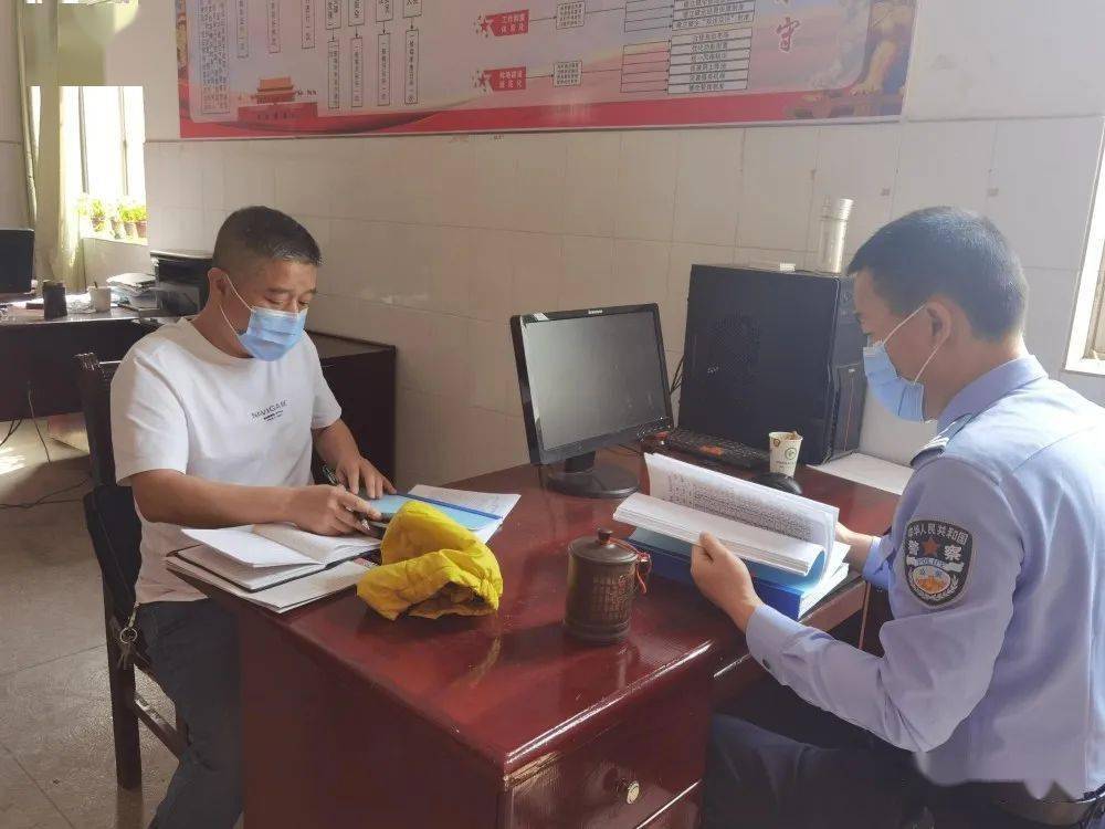 清遠粵運開展2022年春季校車安全教育講座及校車火災事故應急救援演練活動/ 清遠粵運開展2022年春季校車安全教育講座及校車火災事故應急救援演練活動