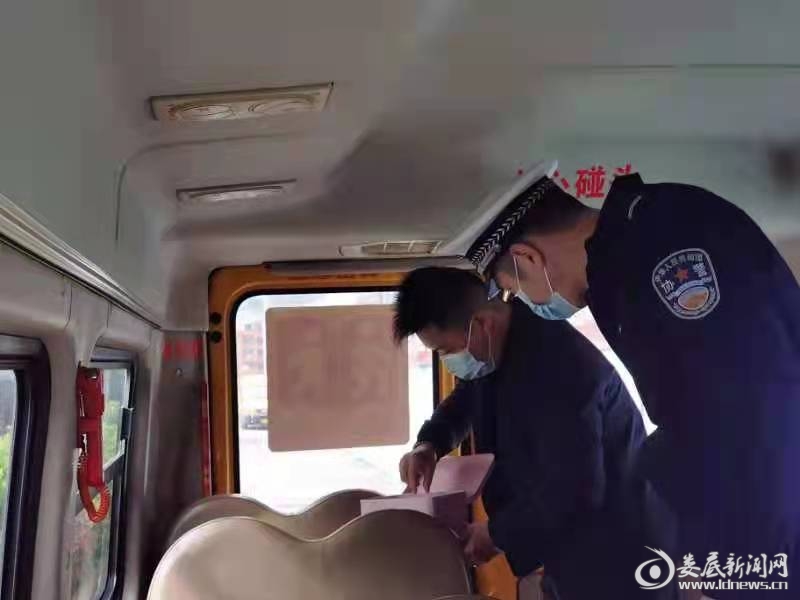 漣源:校車安全常抓不懈 微信圖片_20220324093159