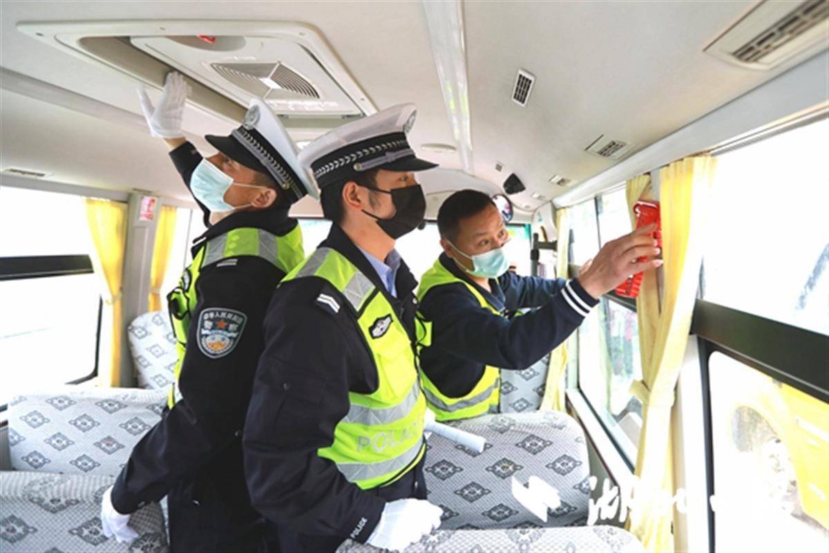 湖北竹山開展校車安全隱患大排治深化“找堵防”