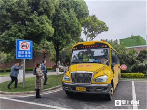 守護平安上學路官渡多部門聯(lián)合開展校車安全大檢查/ 守護平安上學路官渡多部門聯(lián)合開展校車安全大檢查