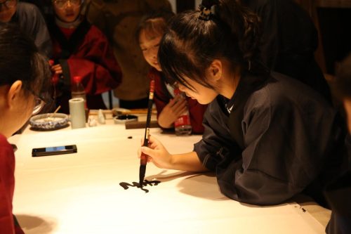 雙減下 諸暨這所學(xué)校開啟“神奇校車之旅” 雙減下 諸暨這所學(xué)校開啟“神奇校車之旅”