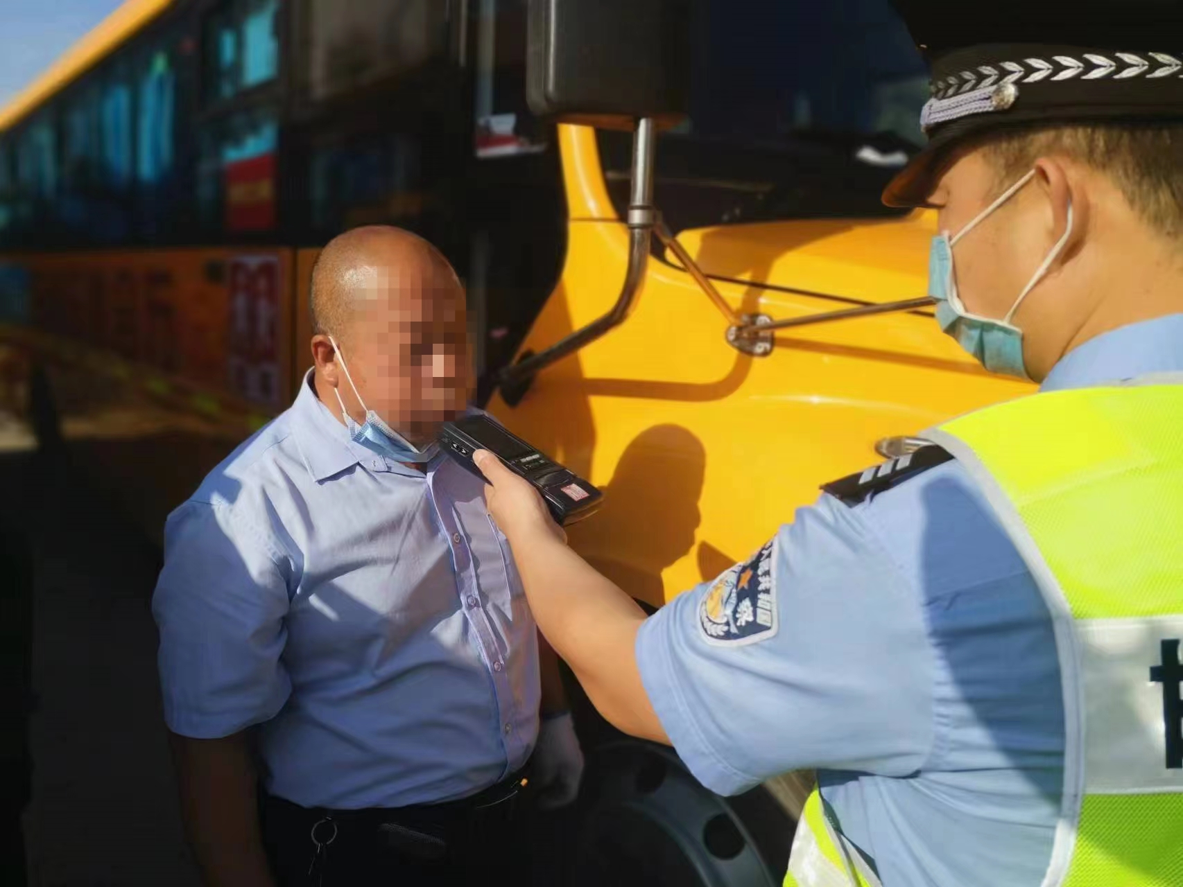 交巡警邯山一大隊嚴查校車安全 打造平安求學路