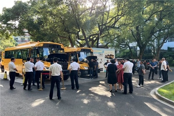 一起向未來丨歐輝校車筑夢護航，助力華東區域孩童健康出行