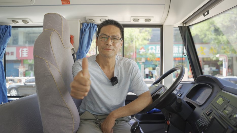 “一鍵清空”服務(wù)難題，臨潼校車用戶點(diǎn)贊宇通“巡回直服”