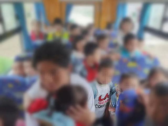 打非治違｜嚴重超員，六枝一校車司機、園長涉危險駕駛罪被判刑！