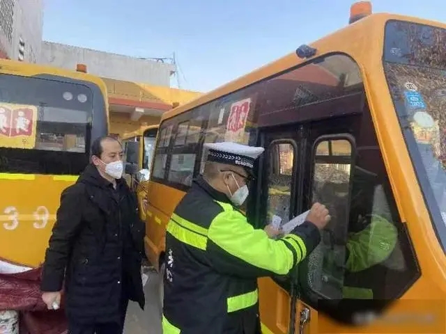 富平交警:“三個加強”落細落實校車“全過程”安全管理 富平交警:“三個加強”落細落實校車“全過程”安全管理
