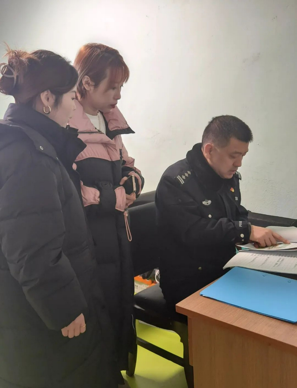 校車安全不容忽視 筑牢校園交通安全“防護墻” 校車安全不容忽視 筑牢校園交通安全“防護墻”