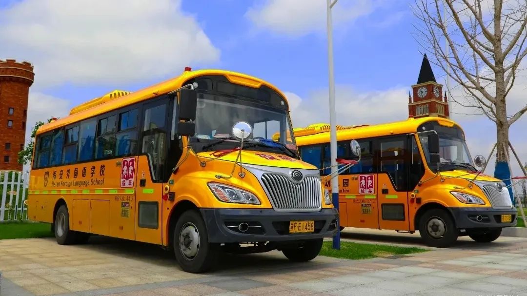 校車.jpg