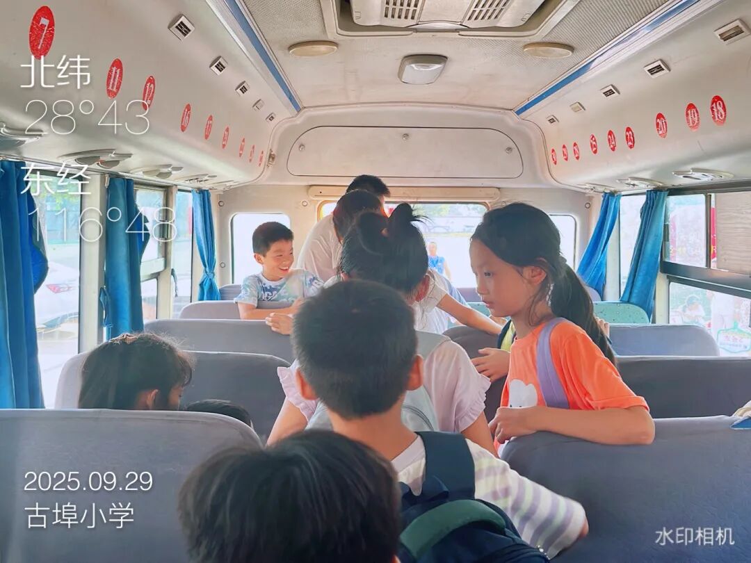 以練筑安全，守護上學路——古埠鎮中心小學開展校車安全應急演練