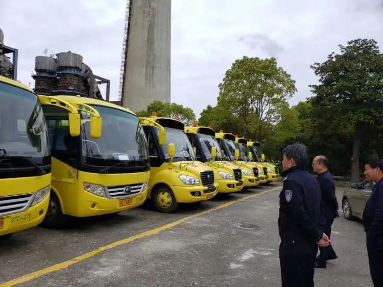 開學在即，公交開啟“護校復學”模式，對“大鼻子”校車及相關車輛開展大檢查！