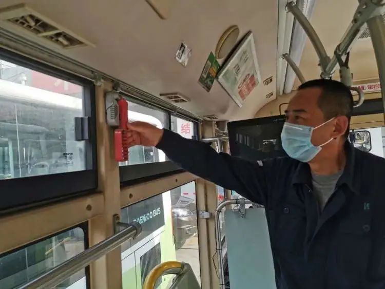 開學在即，公交開啟“護校復學”模式，對“大鼻子”校車及相關車輛開展大檢查！