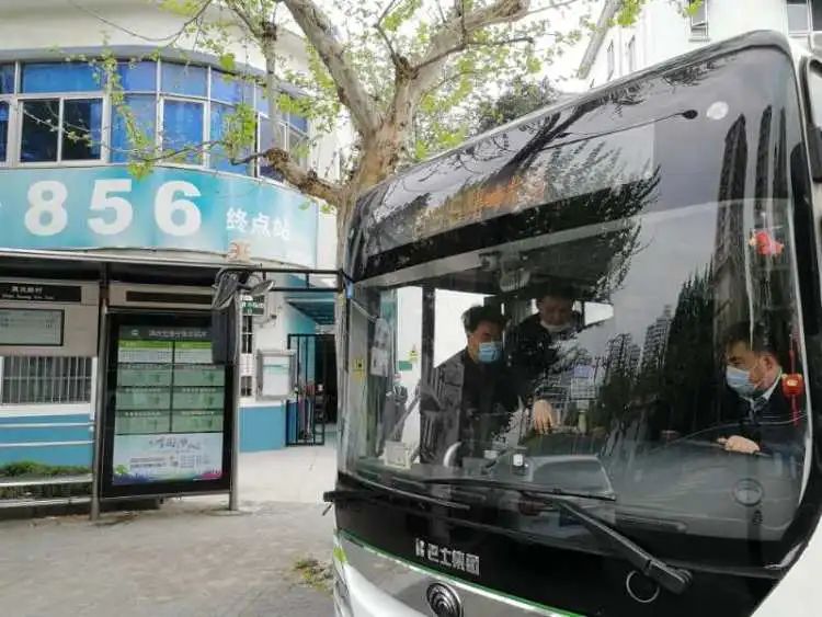 開學在即，公交開啟“護校復學”模式，對“大鼻子”校車及相關車輛開展大檢查！