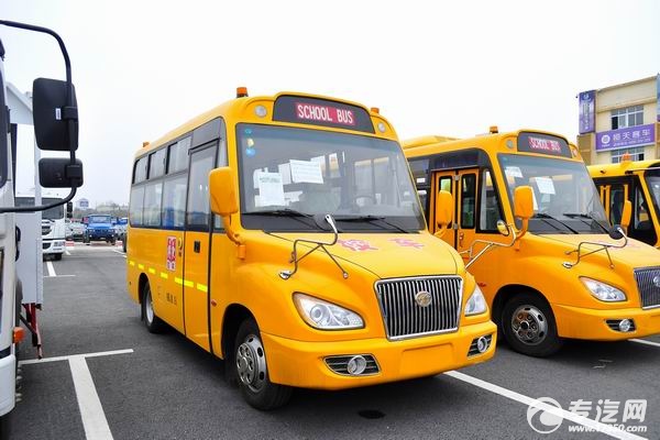 國務院教育督導辦:堅決杜絕再次遺忘孩子在校車事件 安源19座校車