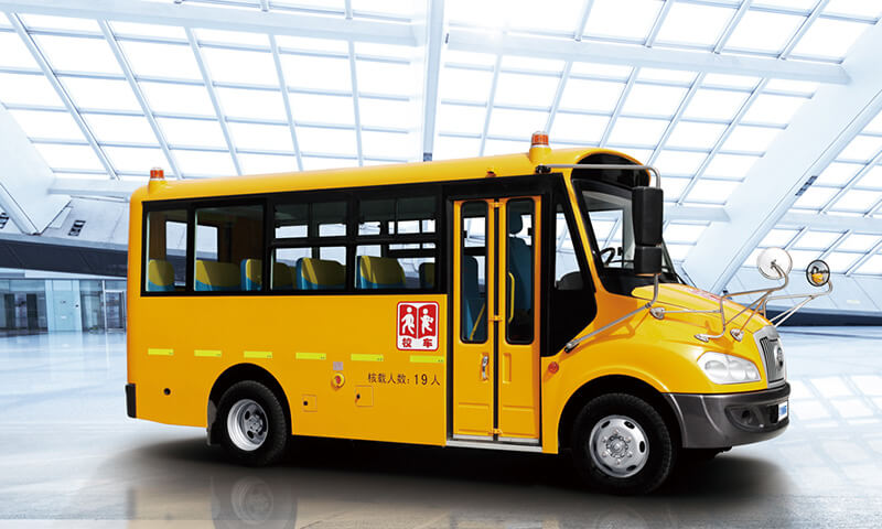 淺談整治校車，加強校園周邊安全管理