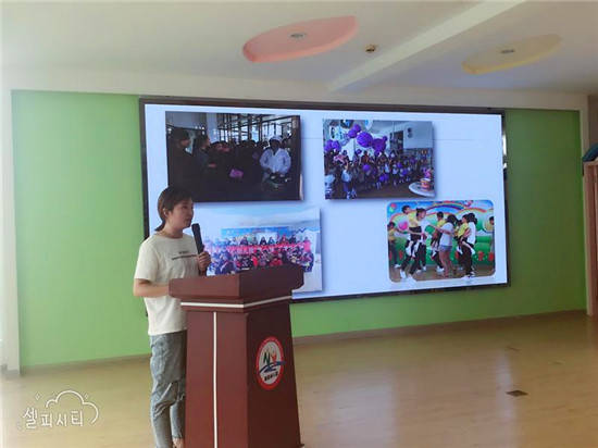 互動(dòng)交流 助力家長成長 互動(dòng)交流 助力家長成長