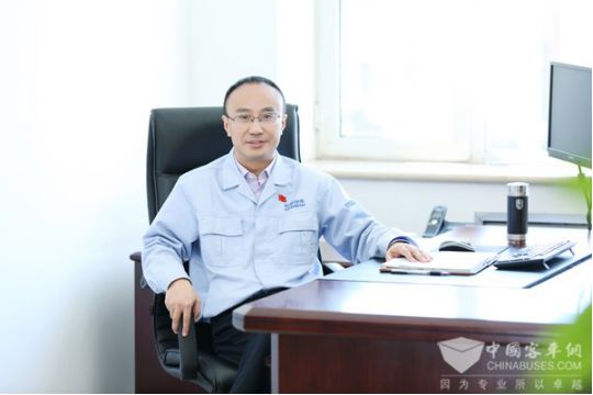 羅志龍：598臺校車批量出口海外，長安輕型車上半年業(yè)績亮眼