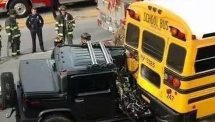 平視 | 吹美國校車堅固,吹得美國網友都受不了,紛紛吐槽 平視 | 吹美國校車堅固,吹得美國網友都受不了,紛紛吐槽