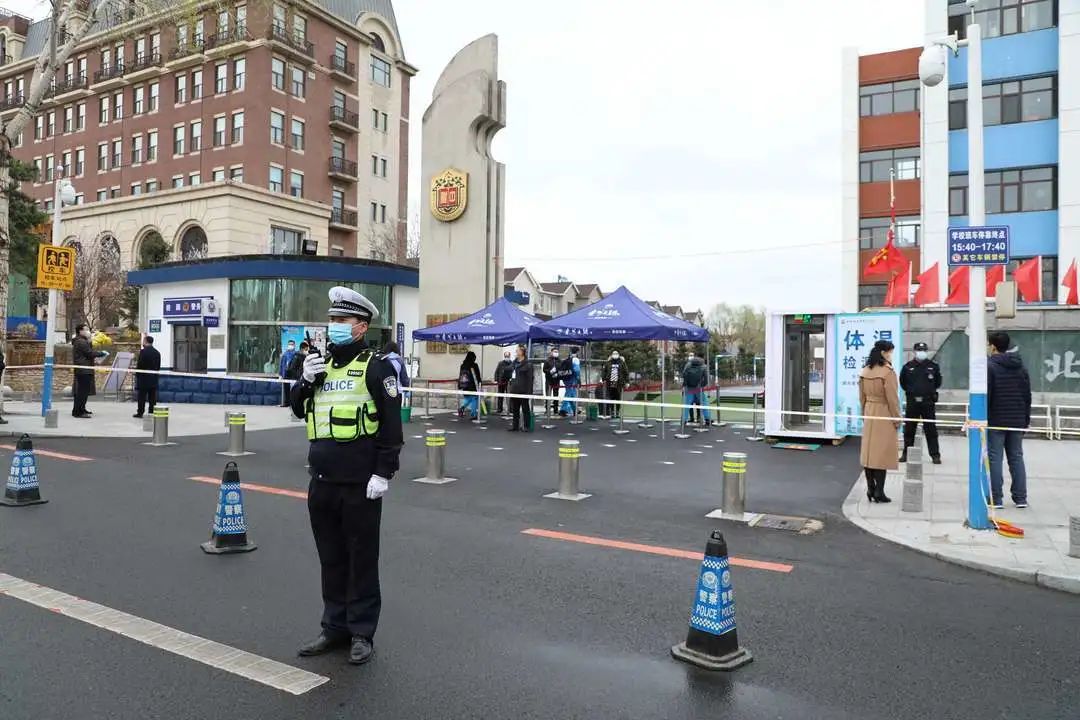 全省交警多策并舉 全力為中小學(xué)生開(kāi)學(xué)保駕護(hù)航