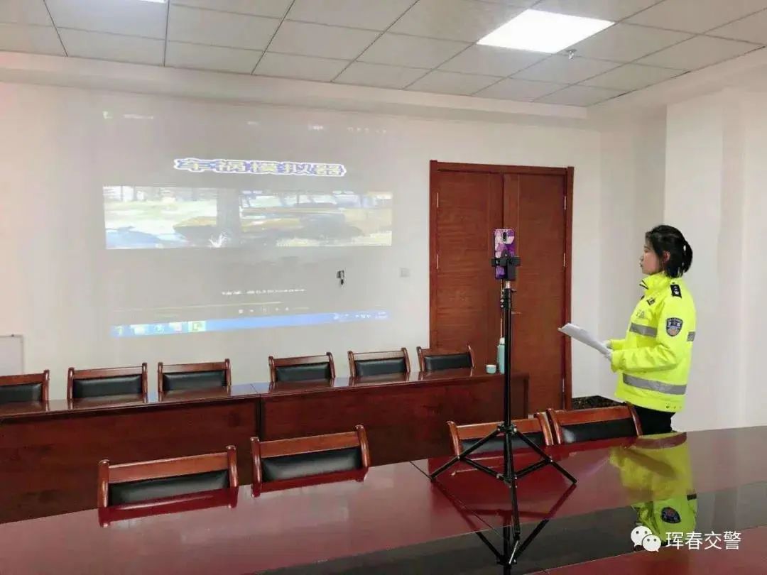 全省交警多策并舉 全力為中小學(xué)生開(kāi)學(xué)保駕護(hù)航