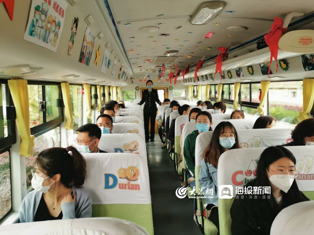 校車在行動!開展疫情防控應急演練 點擊瀏覽下一張