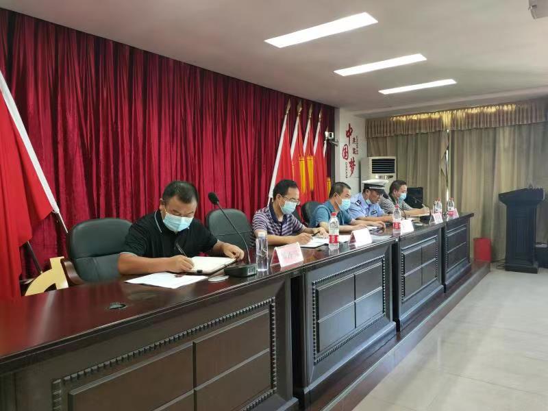 瀘溪縣召開幼兒園園長交通安全暨校車整治工作培訓會